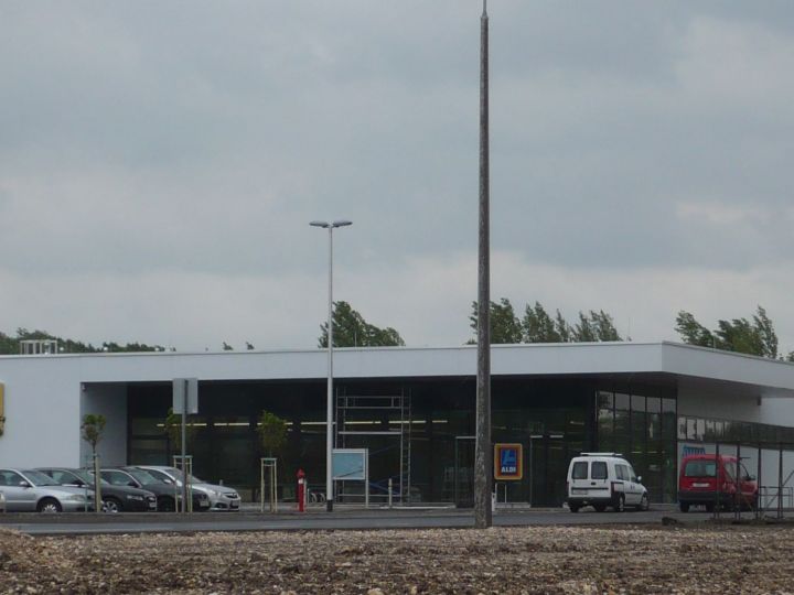 ALDI áruház - Tatabánya