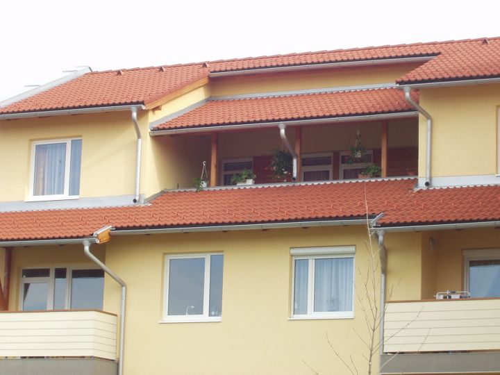 42 lakásos lakópark