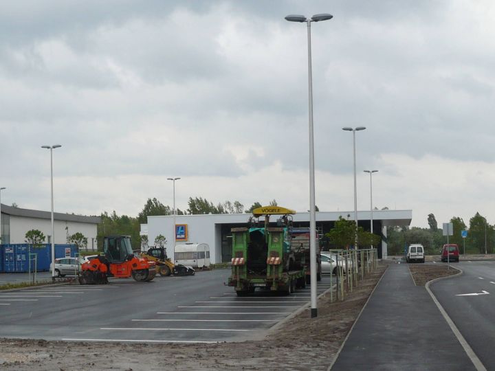 ALDI áruház - Tatabánya